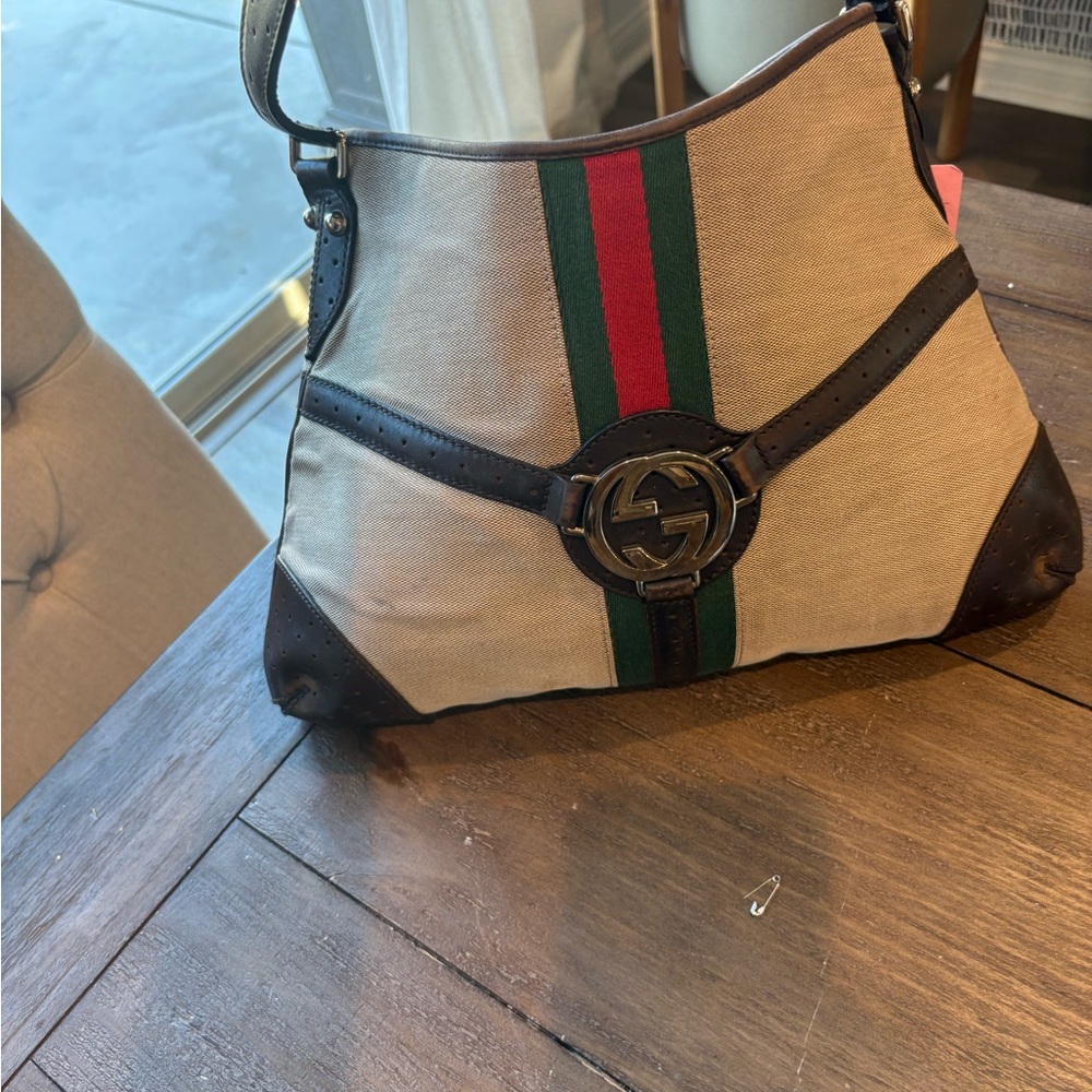 Gucci Beige and Black Women's Bag